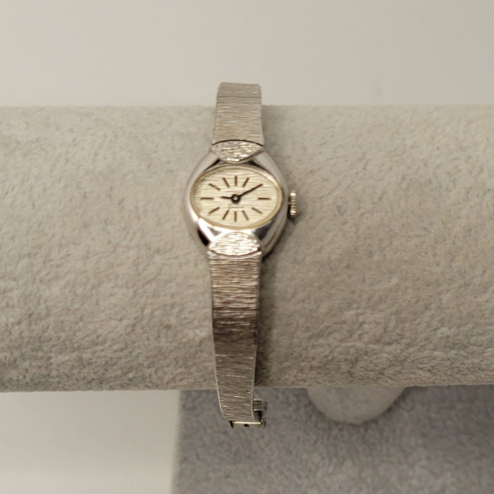 Vtg Wittnauer Womens Watch
